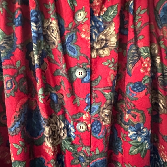 Signature by Jerell vintage red floral maxi skirt with pockets - Picture 5 of 9